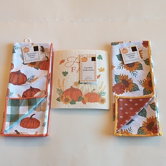 Perfect Harvest | Kitchen | Autumn Themed Kitchen Towels And Dishcloth ...